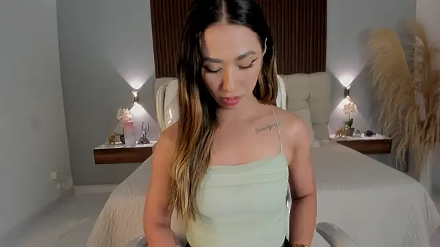 Emma23   online show from April 26, 10:13 am