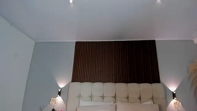 Emma23   online show from July 25, 8:21 am