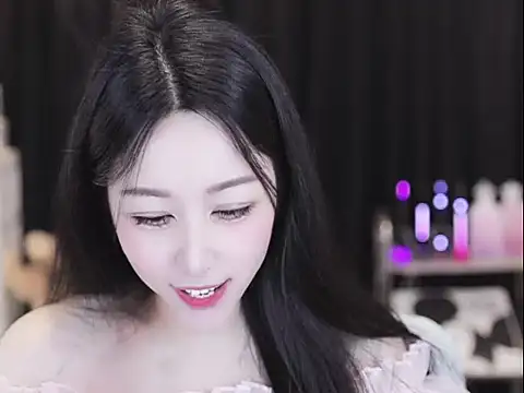 Nuyoah-77 online show from April 26, 6:44 am