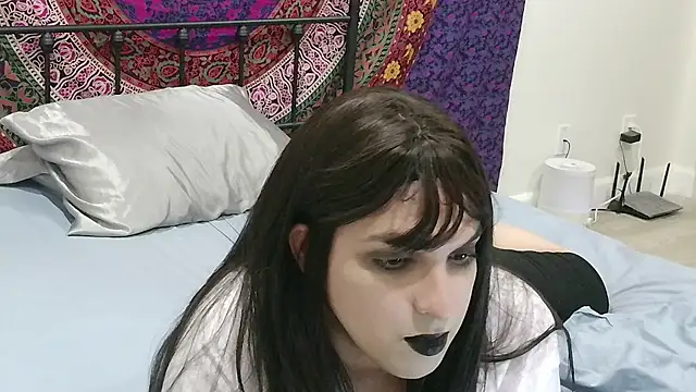 MadeRose online show from October 29, 10:45 pm