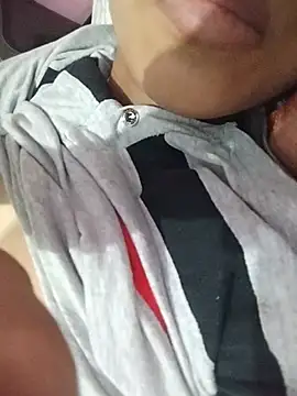 Hotty-Divya online show from May 26, 3:06 am