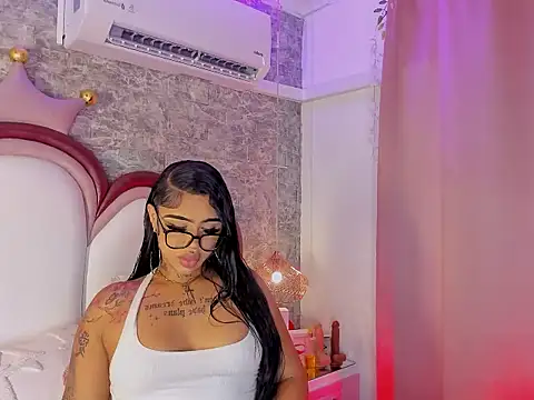 Mia Jansen online show from April 27, 1:41 pm