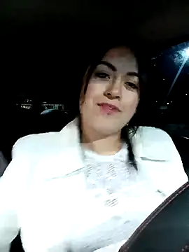 Snapshot of Lesly_10- chatting on September 23, 1:04 am Lesly 10- online show from September 23, 1:04 am