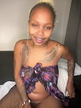 InkLady444 online show from April 25, 8:17 pm