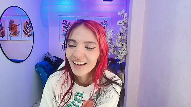 Snapshot of Dafne_huges chatting on September 30, 7:52 pm Dafne huges online show from September 30, 7:52 pm