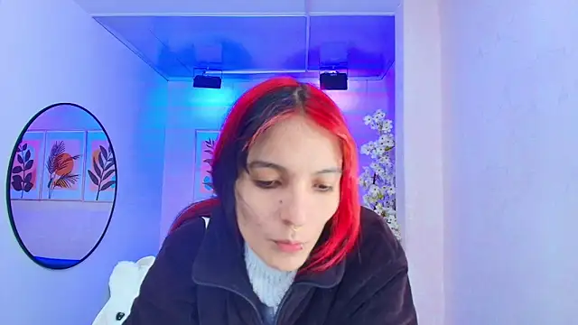 Snapshot of Dafne_huges chatting on September 24, 7:35 pm Dafne huges online show from September 24, 7:35 pm