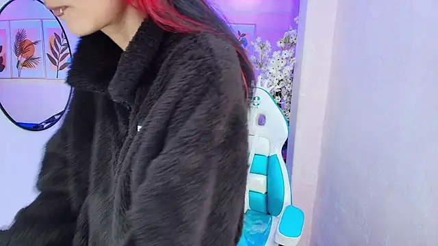 Snapshot of Dafne_huges chatting on October 6, 7:40 pm Dafne huges online show from October 6, 7:40 pm