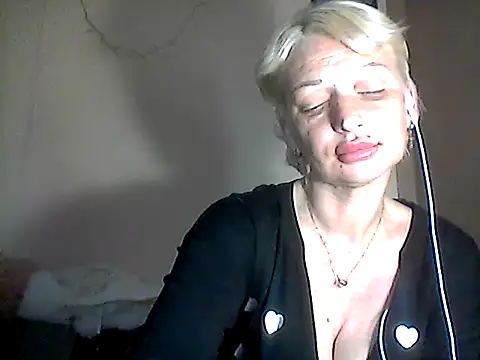 MaryJane441 online show from April 22, 8:39 pm