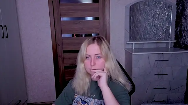 Kristy-Max online show from June 30, 6:13 am