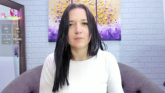 Snapshot of _EmilyJireh_ chatting on October 11, 8:11 pm EmilyJireh online show from October 11, 8:11 pm