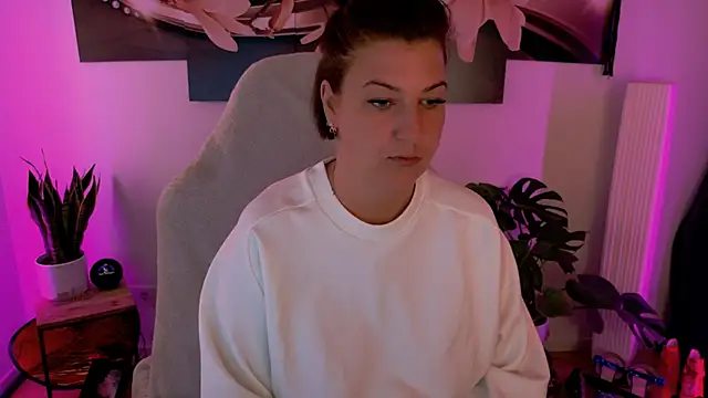 NatiLove35 online show from April 25, 5:54 am