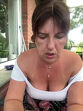 NatiLove35 online show from July 30, 10:05 am