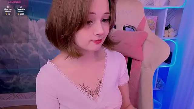 Mary uw online show from November 5, 3:34 am