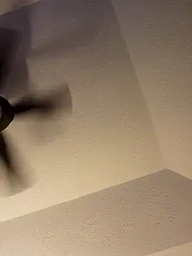 caramelchocolate88 online show from March 10, 6:28 am