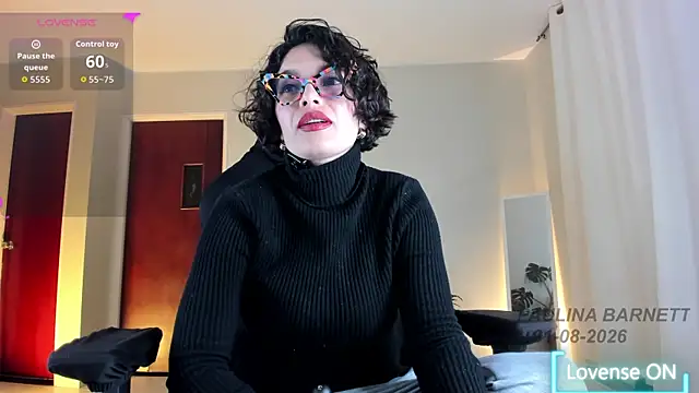paulinabarnett- online show from August 2, 4:59 am