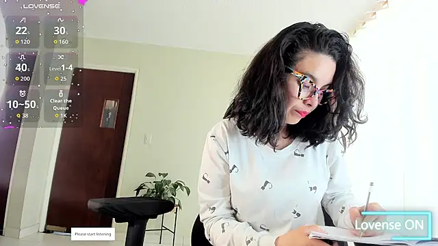 paulinabarnett- online show from July 9, 4:09 pm