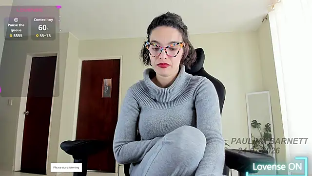 paulinabarnett- online show from July 24, 3:43 pm
