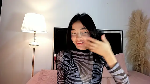 lilithTeen1  online show from April 25, 1:30 am