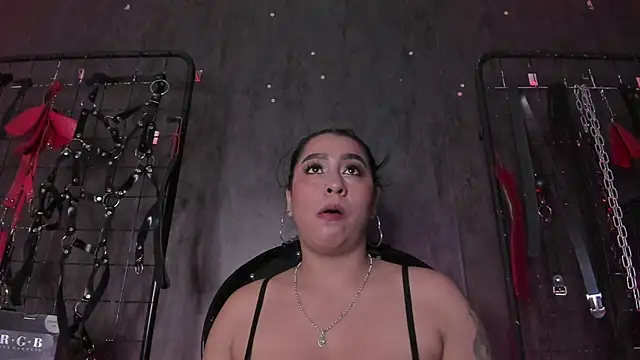 Snapshot of Carolina_Arias chatting on October 7, 8:24 pm Carolina Arias online show from October 7, 8:24 pm