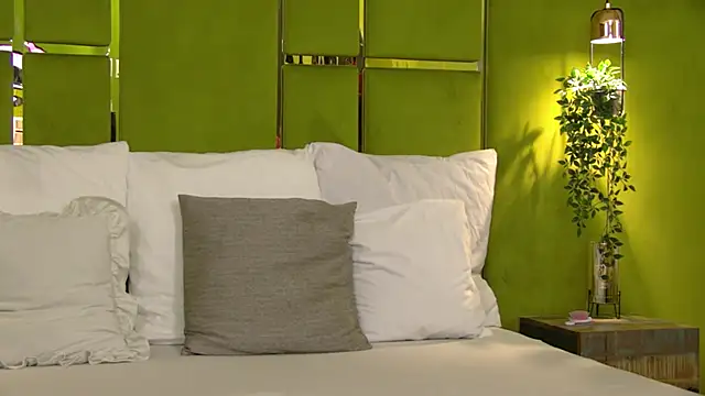 NattyDevon online show from April 21, 8:32 am