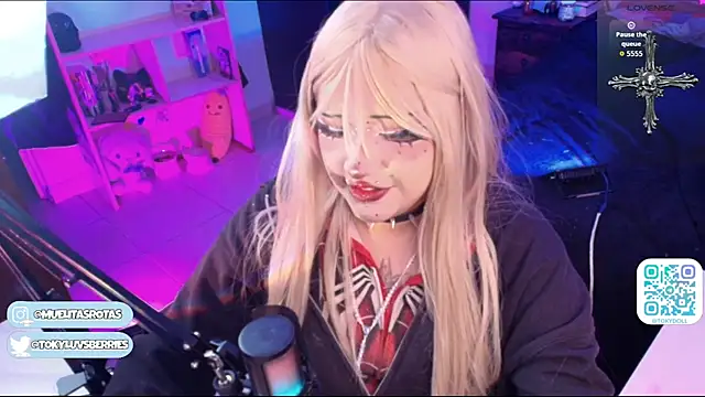 toky doll online show from August 5, 4:41 am