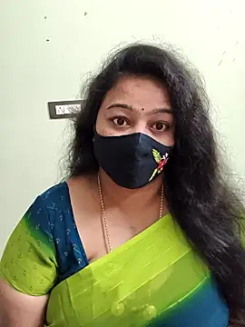 neelu-hoty online show from March 15, 4:20 pm