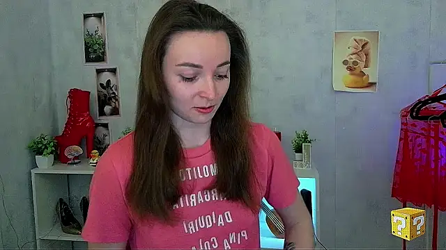  Barbie Kiss  online show from April 25, 10:18 am