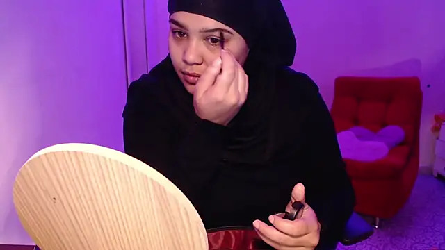 VenussTits97 online show from April 14, 11:16 pm