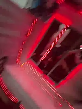 PeytonJohnn online show from March 6, 4:02 pm