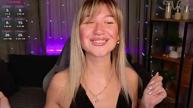 MilaBott online show from March 30, 9:58 pm