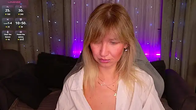 MilaBott online show from April 22, 7:22 pm