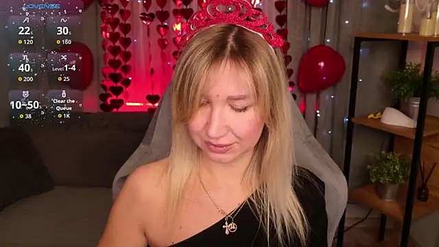 MilaBott online show from February 8, 7:39 pm