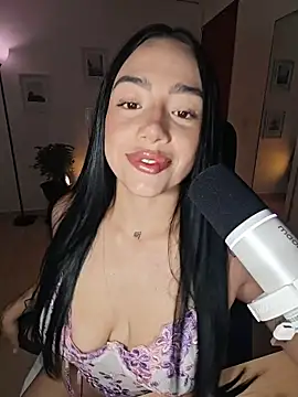 helena smith online show from July 23, 3:26 am