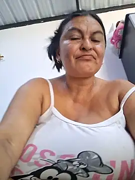 Horny-Mommy-Dirty online show from April 24, 3:37 pm