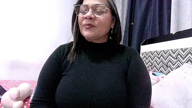 Snapshot of milf_ann48 chatting on September 26, 1:47 am milf ann48 online show from September 26, 1:47 am