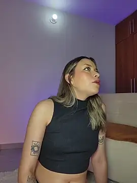 mich bittersweet online show from April 26, 11:57 pm