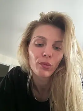 Liya my online show from April 26, 8:01 am