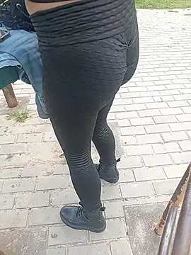 sophie banger online show from November 2, 8:56 pm