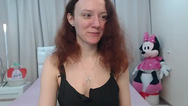 BarbaraStily online show from March 29, 8:02 am