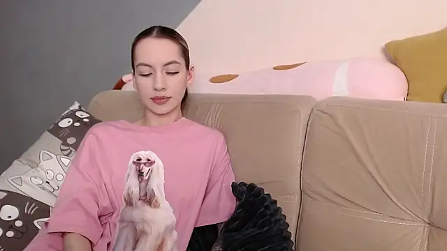 AmbrielHailey online show from January 8, 9:30 pm