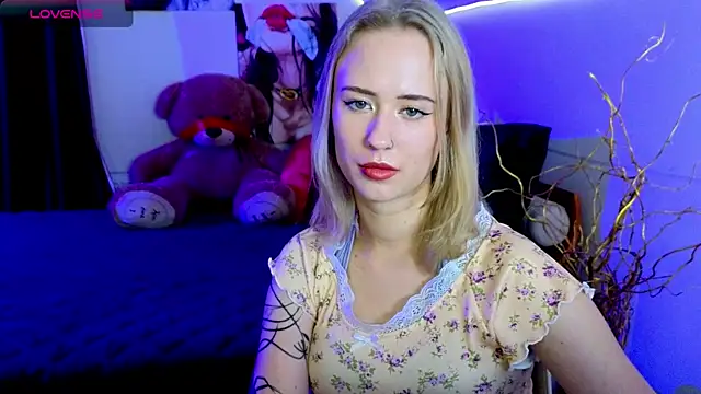 SashaBrooks online show from October 23, 6:47 pm