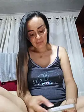 Samantha Sullivan  online show from April 23, 4:09 am