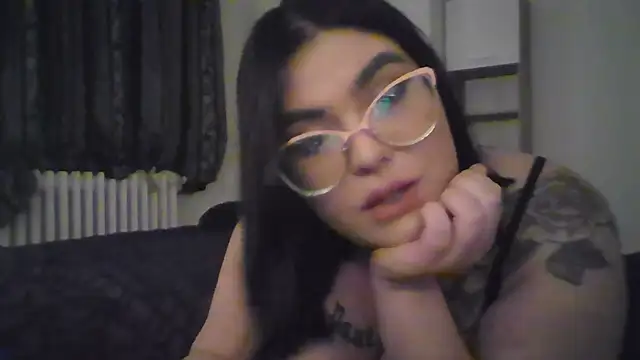 alexaandreea99 online show from December 19, 7:17 pm