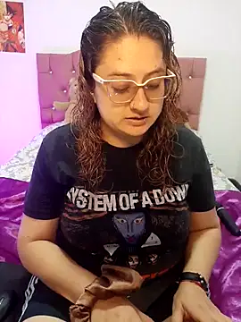 AnnieBigBoobs online show from November 12, 9:13 pm