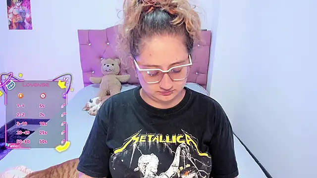 AnnieBigBoobs online show from December 4, 12:13 am