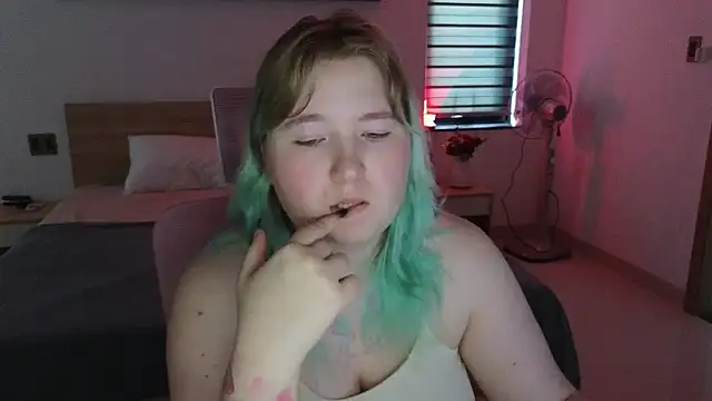 ChimberWol online show from April 21, 11:45 pm