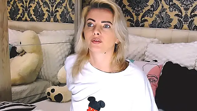 Aly girl1 online show from October 5, 9:03 am