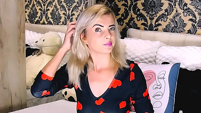 Aly girl1 online show from October 1, 9:36 am