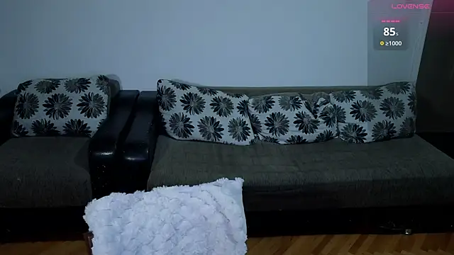 JohnnyStepBro online show from March 12, 5:37 pm