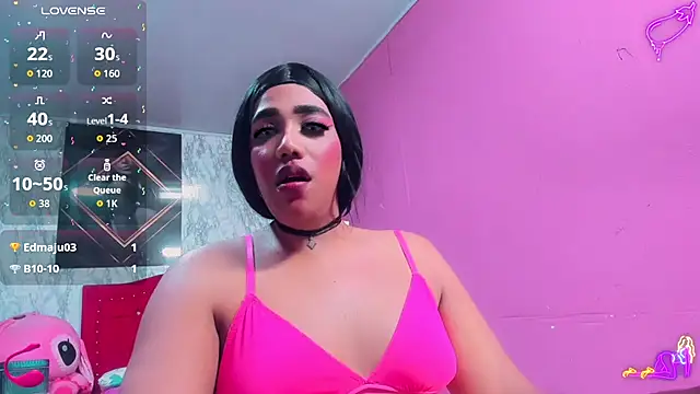 Snapshot of Milas_we chatting on September 15, 11:23 pm Milas we online show from September 15, 11:23 pm